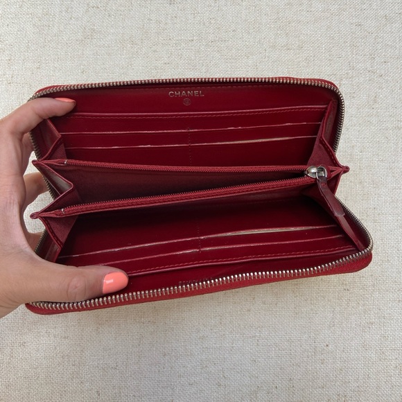 Chanel Red Quilted Zippy Wallet - Picture 8 of 9